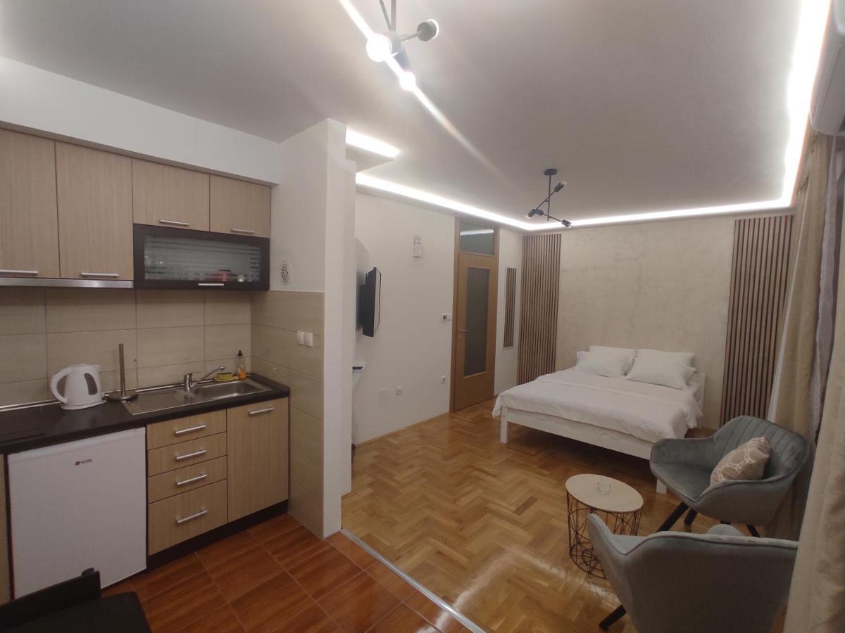 Studio Apartman Lukavica Сараево Екстериор снимка